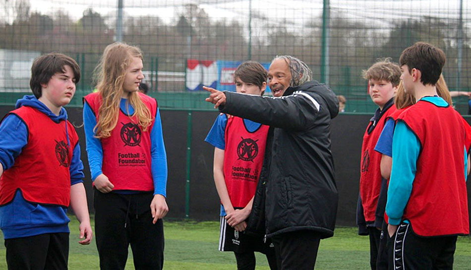 caterhamfootballteam caterhamfootballteam